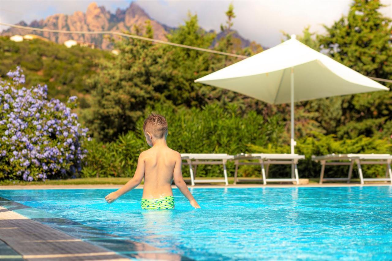 Babai Village Resort Marina di Gairo Exteriör bild